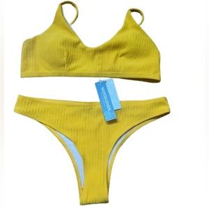 Mooslover New With Tags Women’s Yellow Ribbed Bikini Size Large